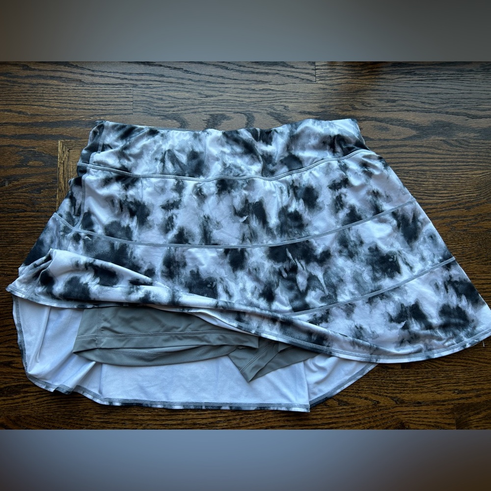 Ideology Women’s Skort - Size 2X - White Gray print - Picture 2 of 3